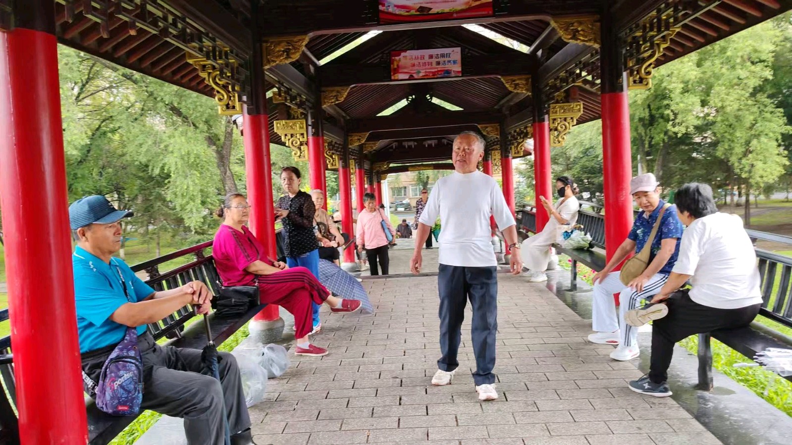 书香传红色 初心忆峥嵘（图3）