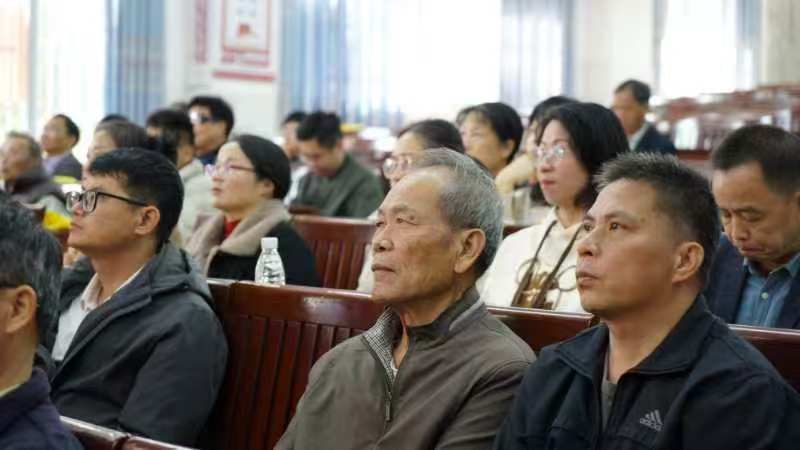 《广东中学教师、诗人谢梦先礼赞》联机全球发布谢达安作品欣赏(图5)