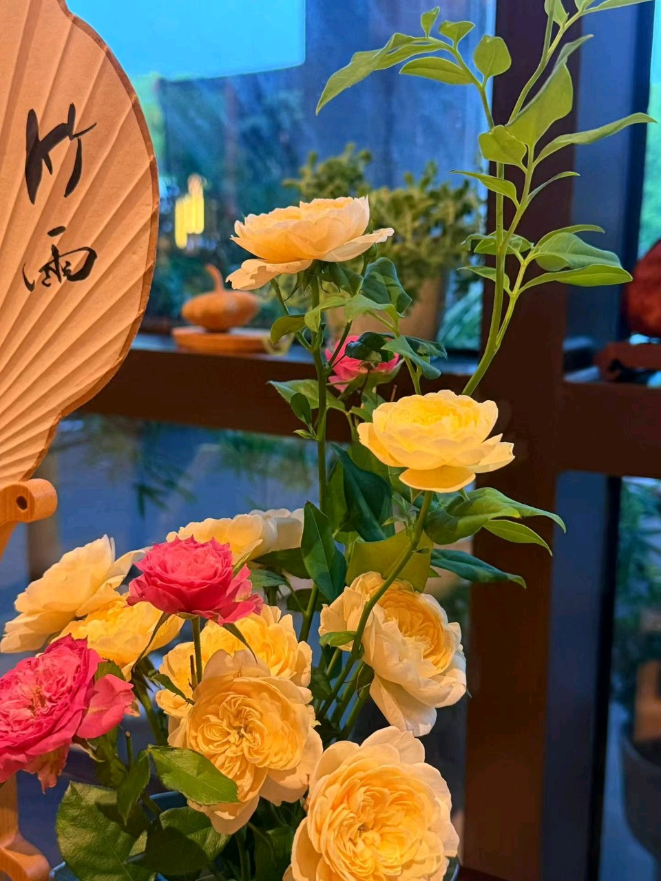 【都市头条成都文苑编辑部】主编周原翁;诗文作者楊达.屈军强.翟功印.肖乃生.王兵.康登科.秦牛.冯期武.何俊锋.边丽萍.楊云冰.强玉昌.肖乃生.楊烈焰.张培兰.(图63)