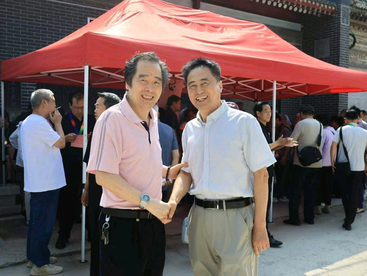 【评论园地】党 宏《换一种方式活着 》(图4)