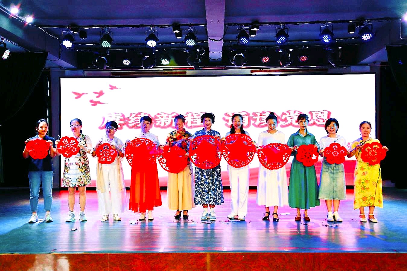 【北方都市文化·都市版】总第470期松原市宁江区作家协会与北方都市文化联合举办庆祝建党105周年朗诵会‖ 张福山诗歌‖ 誓言‖李秀岩朗诵(图3)