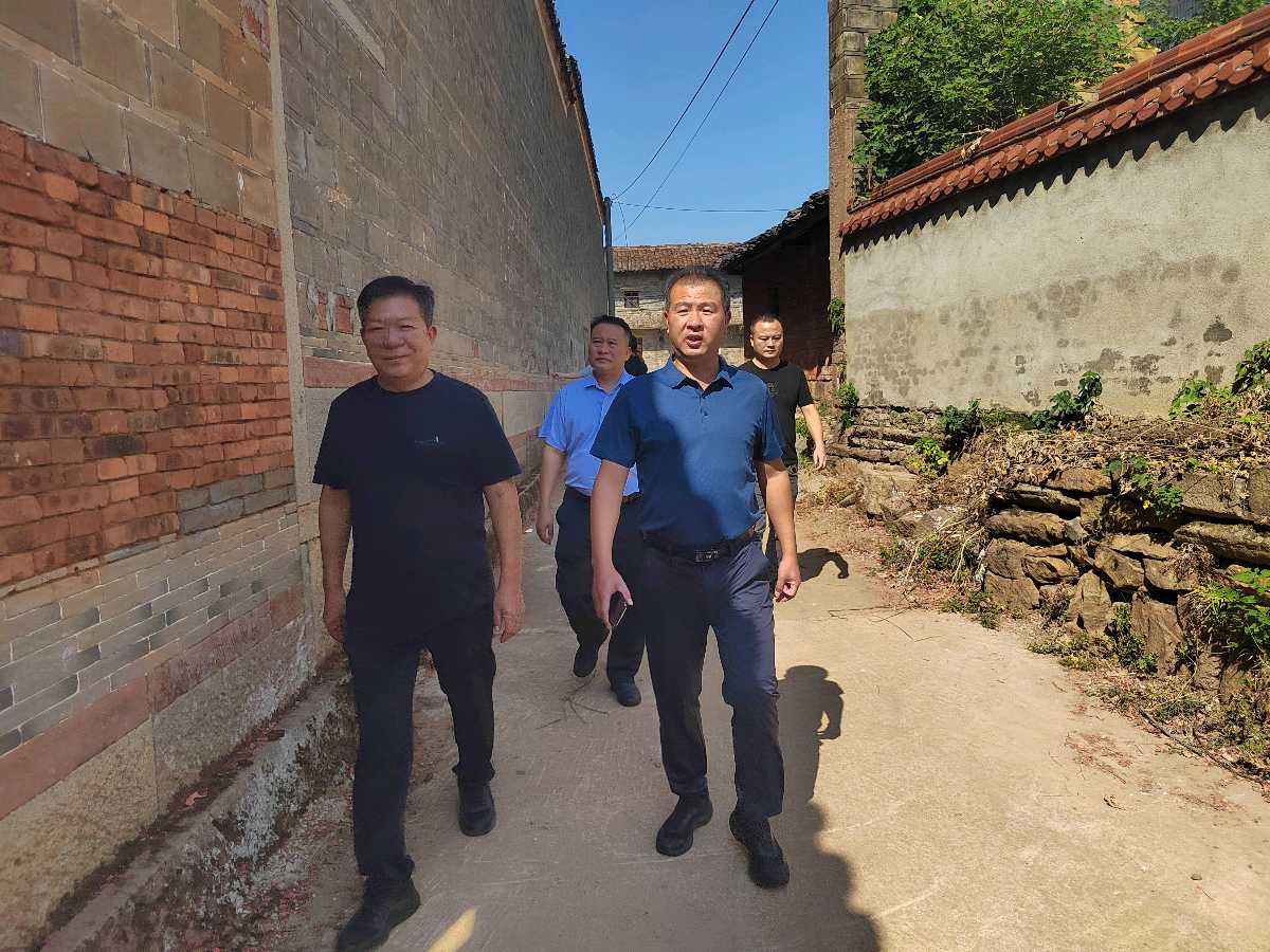 钢钎凿开山河路,墨笔写就文化魂 ——记抚州市义门陈文化研究会会长陈明辉 纪实散文 陈学林(图9)