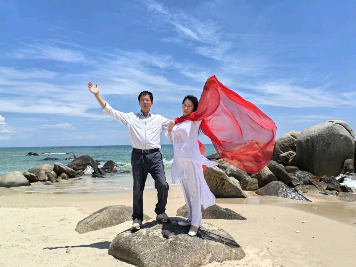 《木兰灯塔上的风光》联机全球发布欧敏作品欣赏(图7)