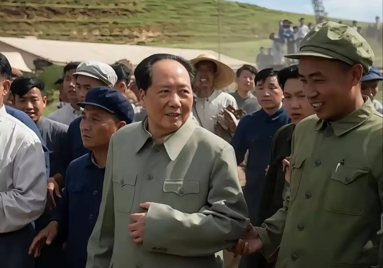 《老兵情怀·红色记忆》郑叶桦：“山河铭记 精神永存”——纪念毛泽东主席逝世五十周年 北京头条·西安头条·都市头条发布！（图19）