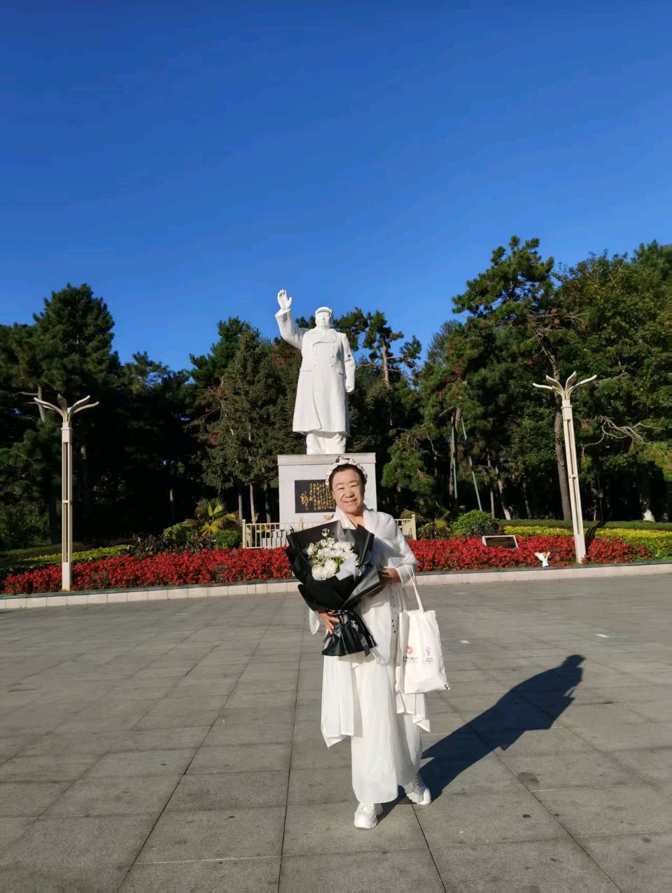 吉林儒商缅怀毛泽东主席逝世五十周年线上诵读演唱会视频音频展播 ——主题：缅怀伟人、红色爱国（图4）