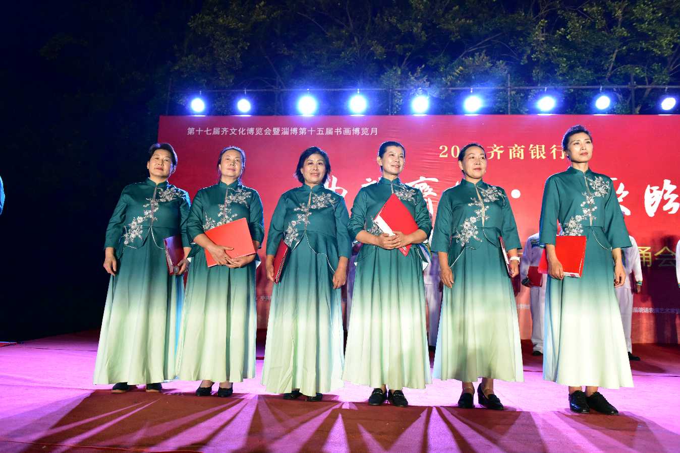 【齐韵声远诵华章 诗吟古邑续文脉——第23届齐文化节诗歌朗诵会圆满落幕】编辑/孙波（图14）