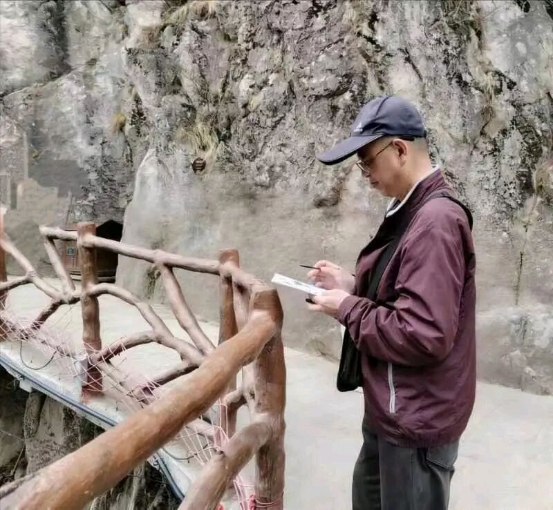 【中•诗•龙•社】九月诗•词•联•书•画经典赏析（图44）