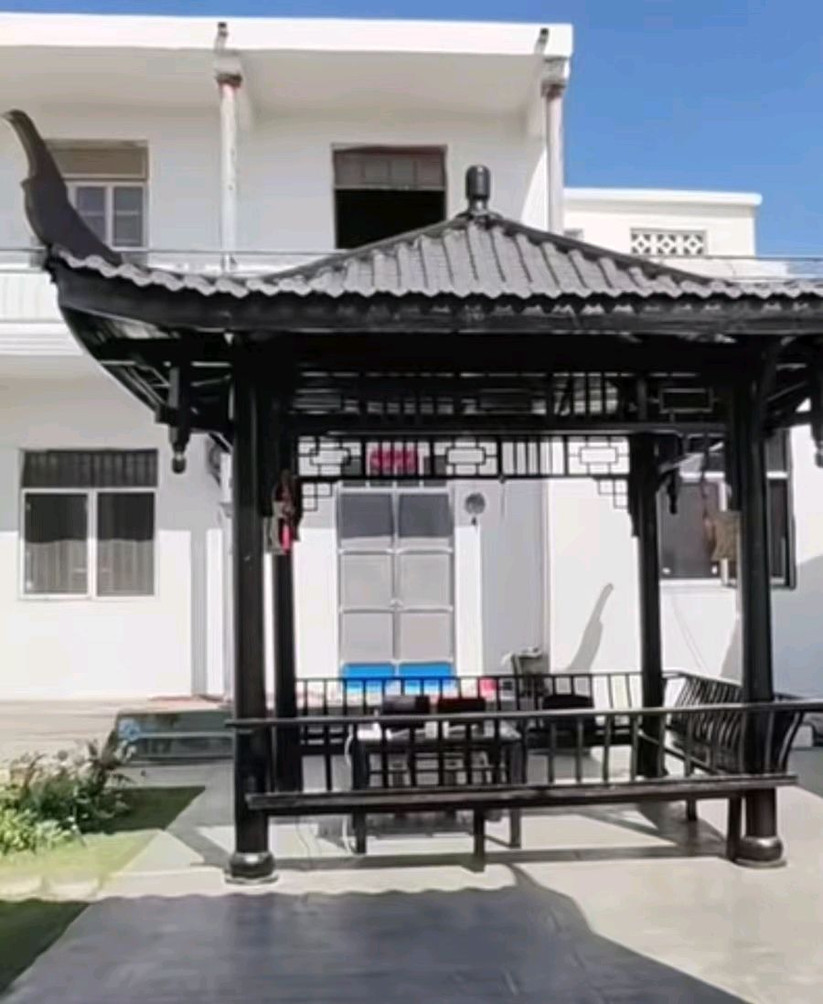 【诗生活】魏蘶:烟火房上的诗意小院(图2)