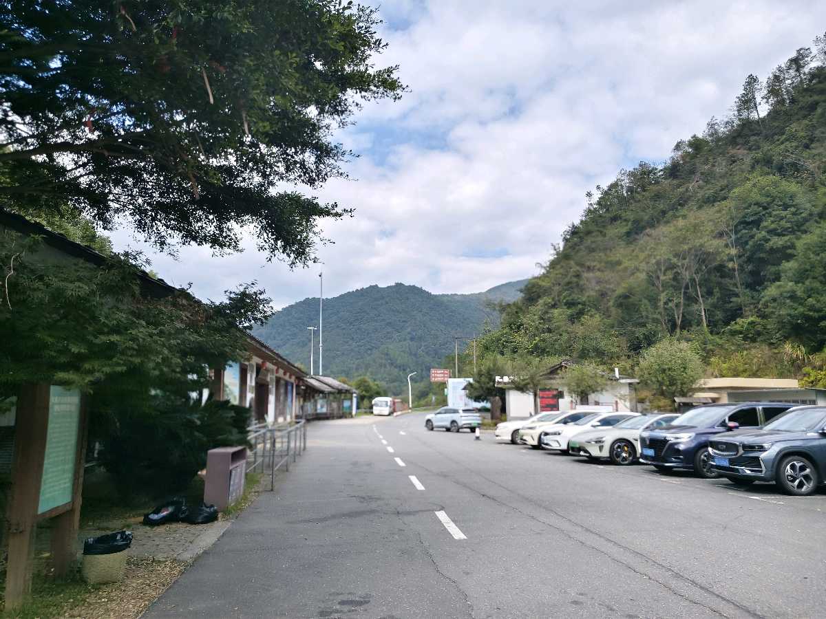 江西大余:丫山蝶变(图171)