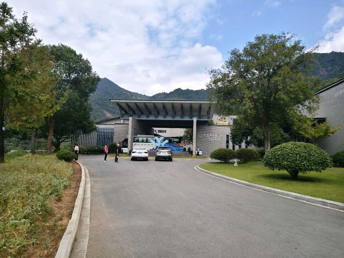 江西大余:丫山蝶变(图94)
