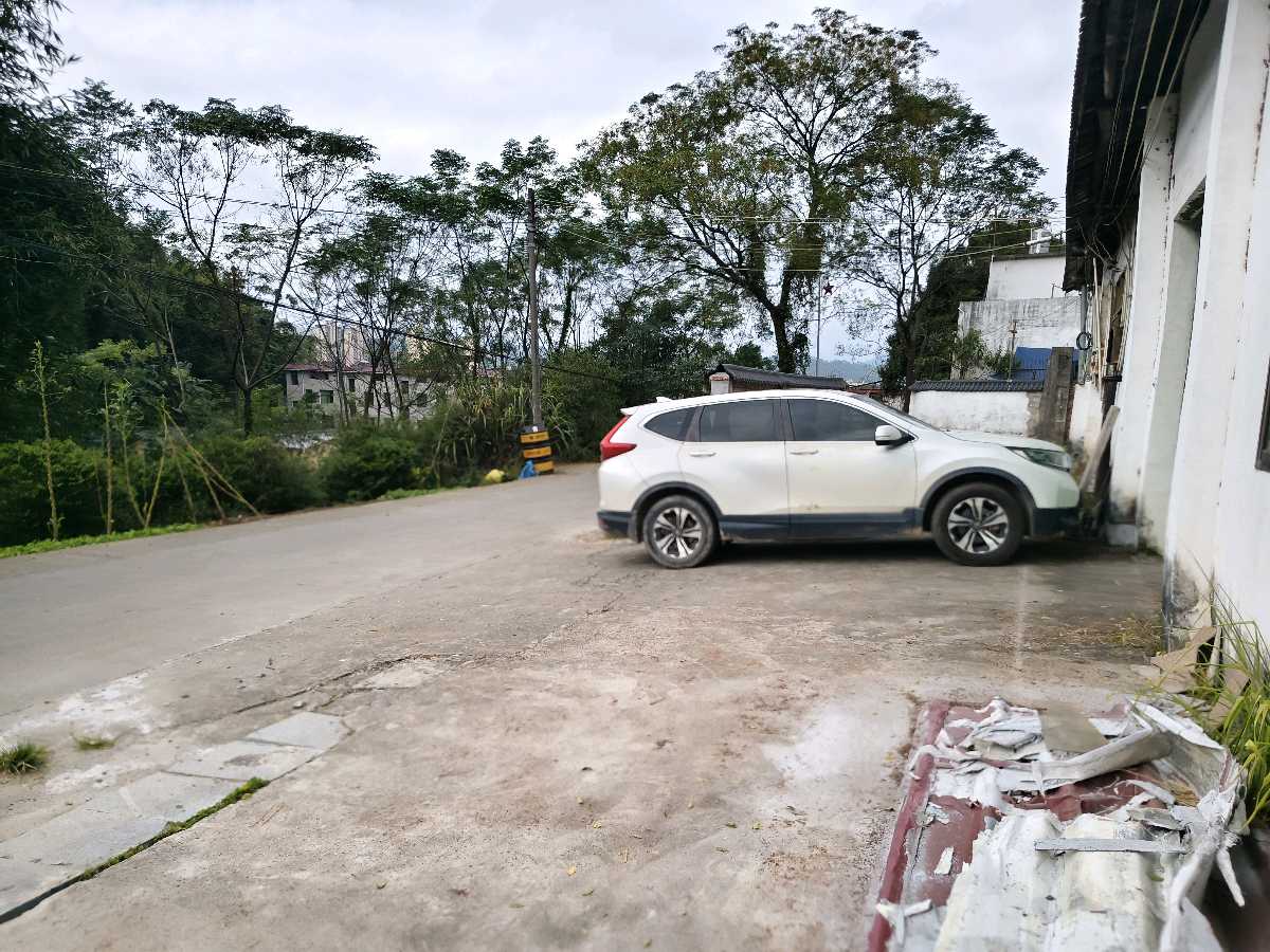 凤琼酒厂:庾岭之麓 风吹酒香(图10)