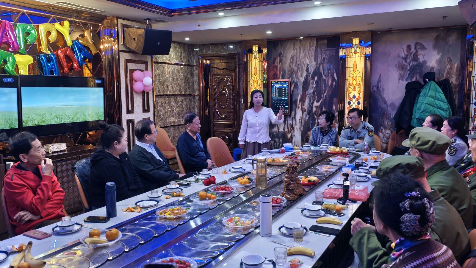 十八载春城结战友，千里路归乡祝安康——杨松成老班长欢送会温情举办2026.10.25（图24）