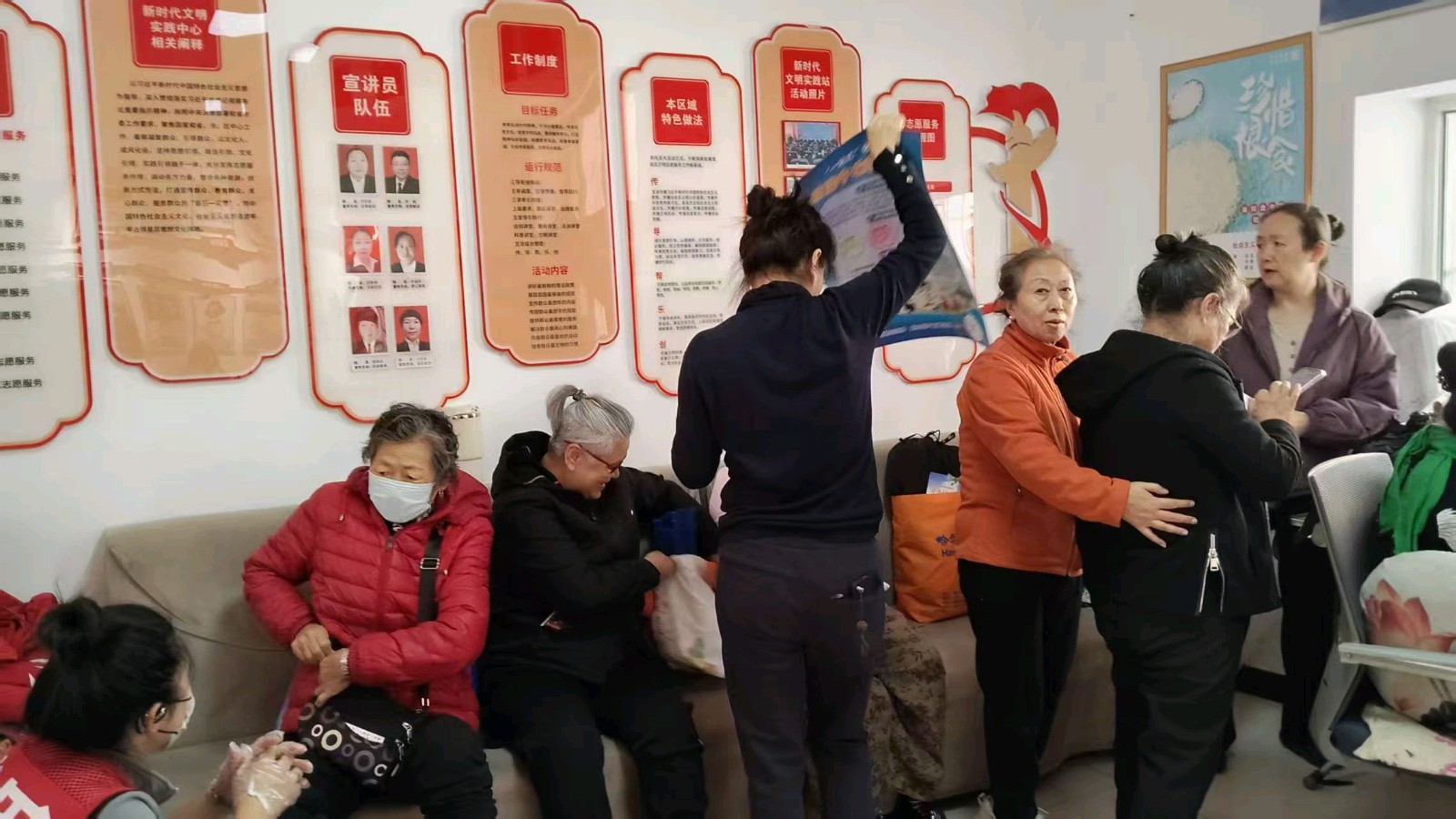 便民服务暖人心 志愿助力显担当（图9）
