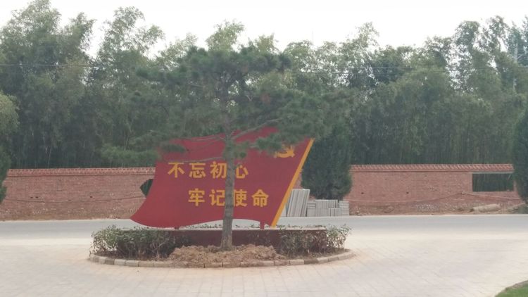 1528079999815058236.jpg