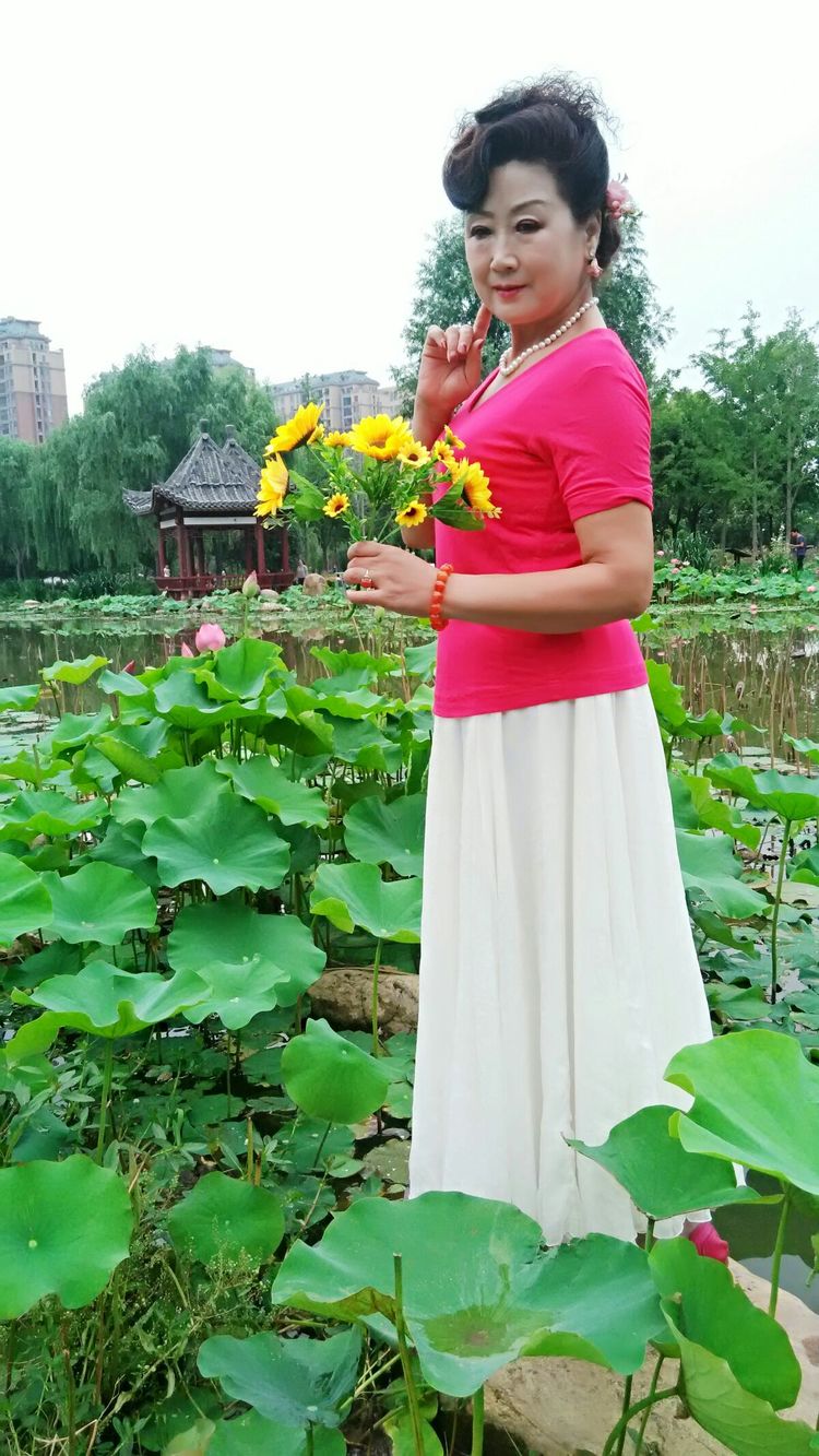 熏风软步访鸥沙（图90）