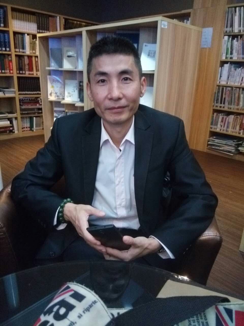 1535383605152076969.jpg 鏉滅収鐗�.jpg