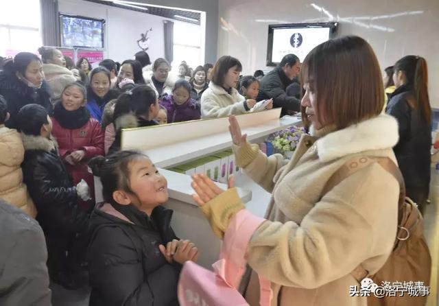 洛宁县姗姗舞蹈学校乔迁新址(图26)