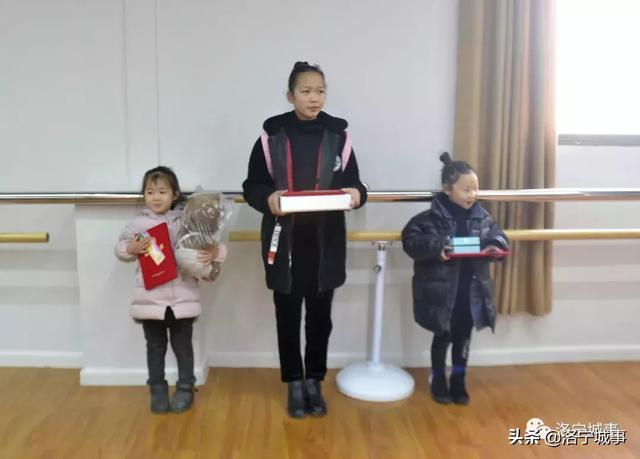 洛宁县姗姗舞蹈学校乔迁新址(图32)