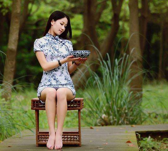雨中的姑娘（图2）