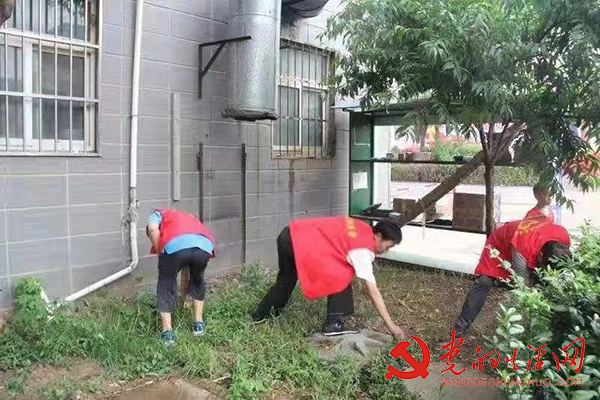 :党建引领小区物业提档升级 寰俊鍥剧墖_:党建引领小区物业提档升级