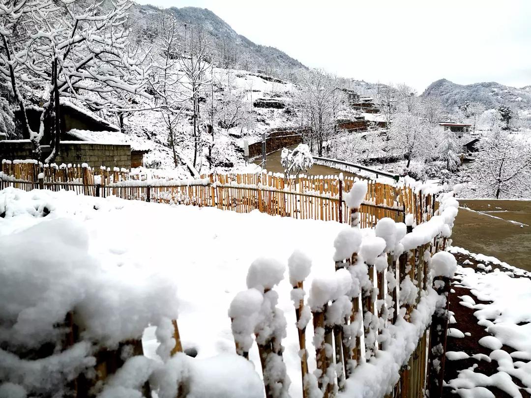 雪花纷飞飘进商山落水（图24）