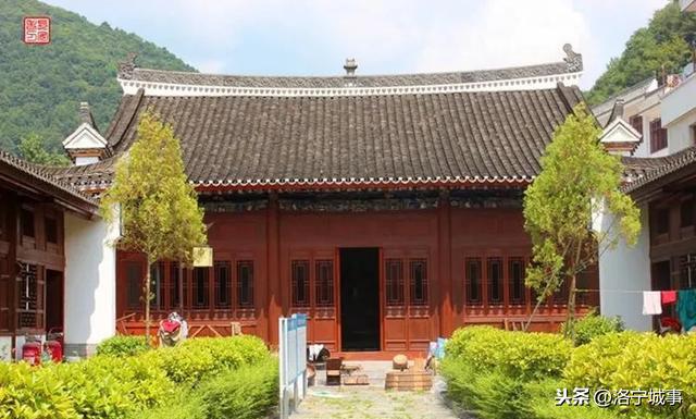 洛宁紫盖寺