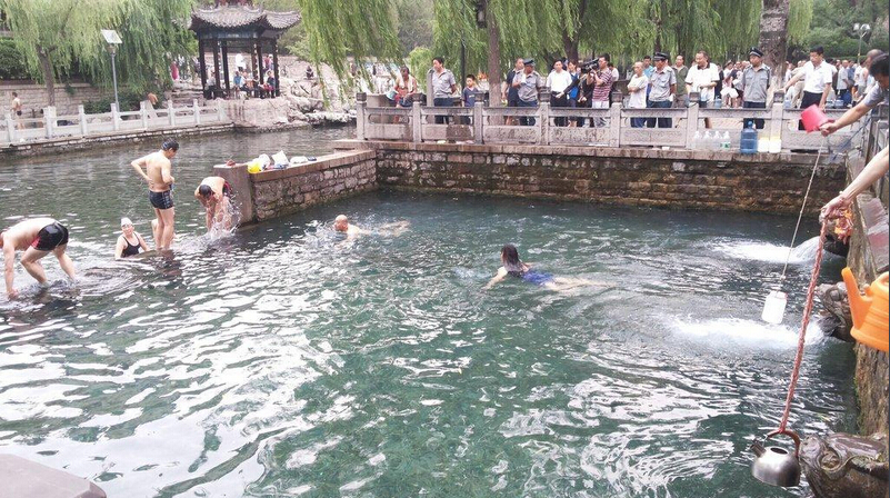 陶玉山:独具魅力的黑虎泉(图5)