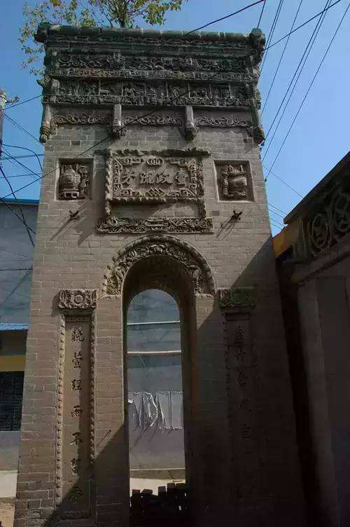 纪念彭太孺人而修建北厥山牌坊(图2)