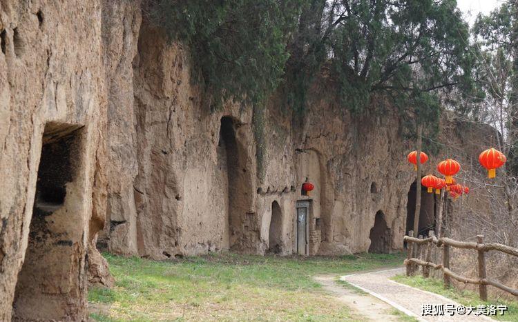 洛阳巴图:春暖花开洛宁行之一——油画田园,下峪印象(图50)