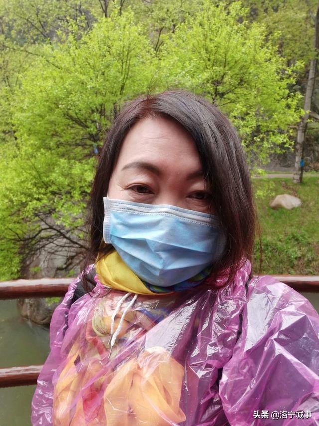 河南洛阳刘艳红——雨游天河大峽谷