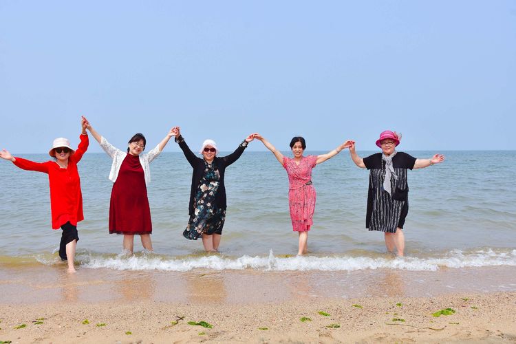 苏林:踏浪 大海边的欢笑(图10)