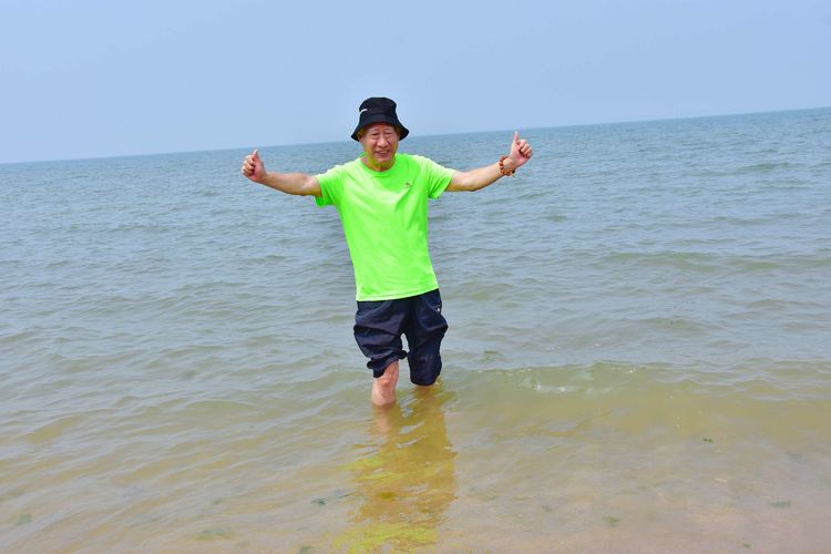 苏林:踏浪 大海边的欢笑(图14)
