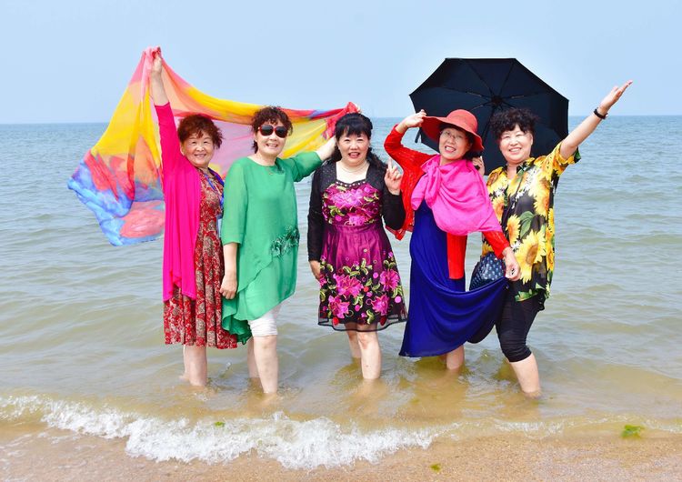 苏林:踏浪 大海边的欢笑(图23)