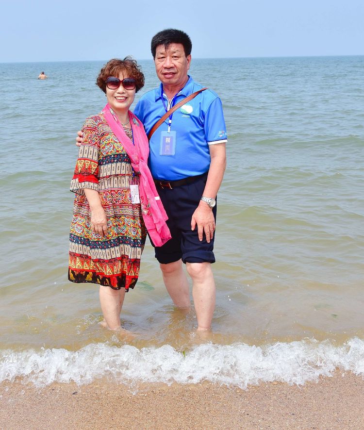 苏林:踏浪 大海边的欢笑(图28)