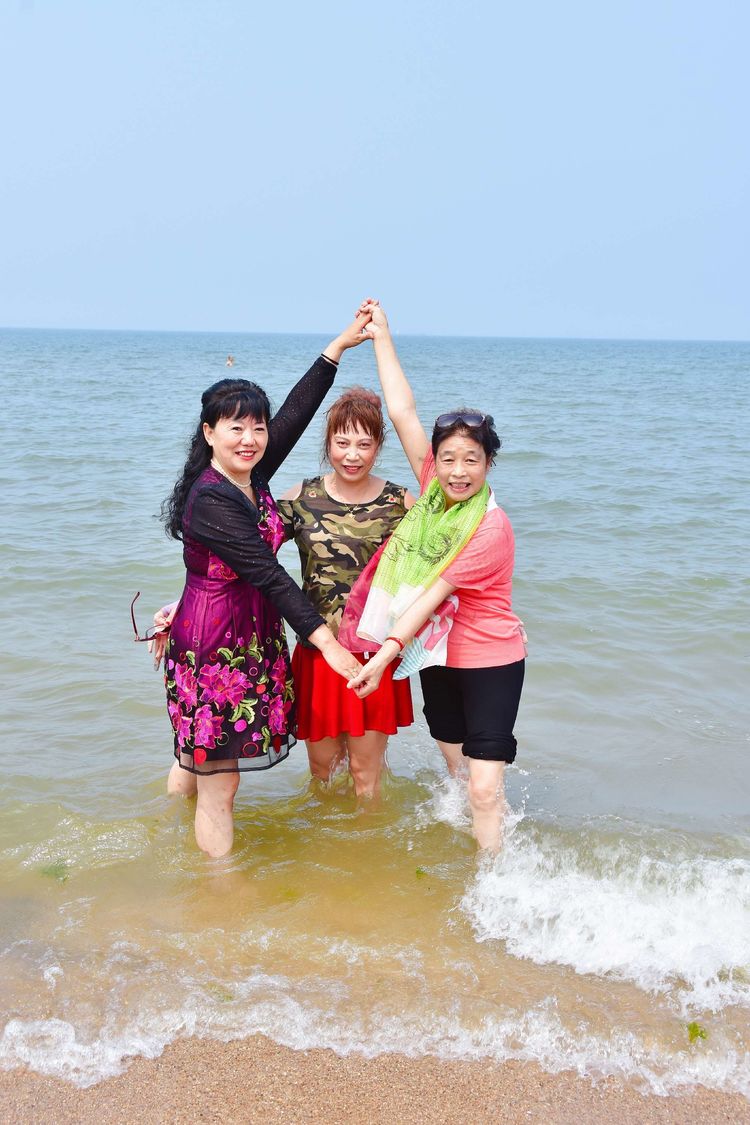 苏林:踏浪 大海边的欢笑(图29)