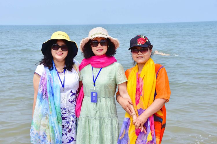 苏林:踏浪 大海边的欢笑(图31)