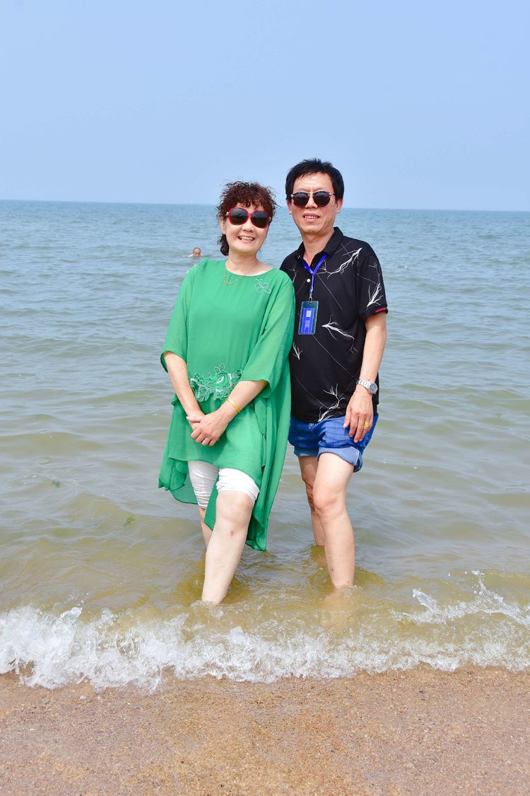 苏林:踏浪 大海边的欢笑(图32)