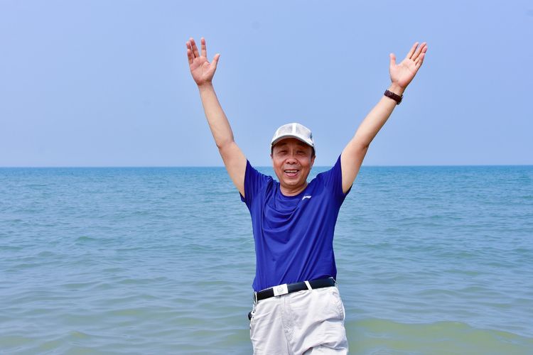 苏林:踏浪 大海边的欢笑(图41)