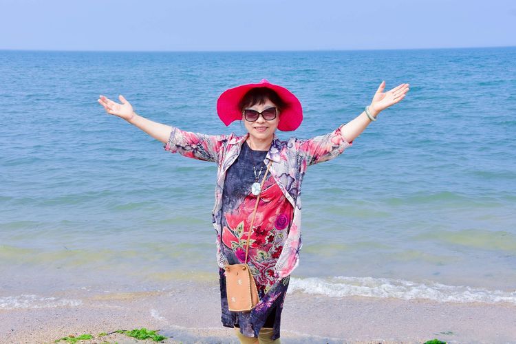 苏林:踏浪 大海边的欢笑(图79)