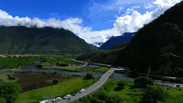 悬崖上的村庄 莱芜逯家岭村