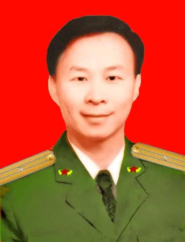 《军人血性与“战史文学”》 文学照亮人生 中外经典文学讲坛将于本周日如期开讲（图2）