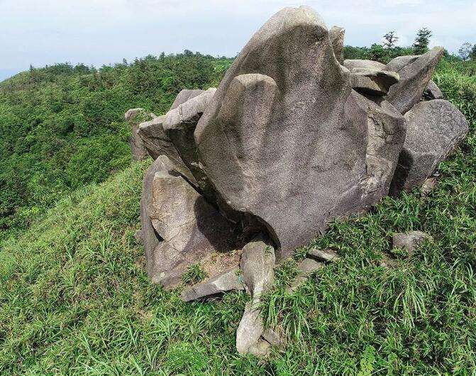 石岩底之谜 —— 郭锦生