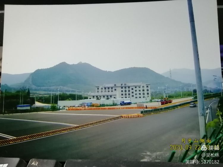 裴风刚:谁持彩练当空舞 天堑变通途 一一写在济泰高速公路即将通车之际(图2)