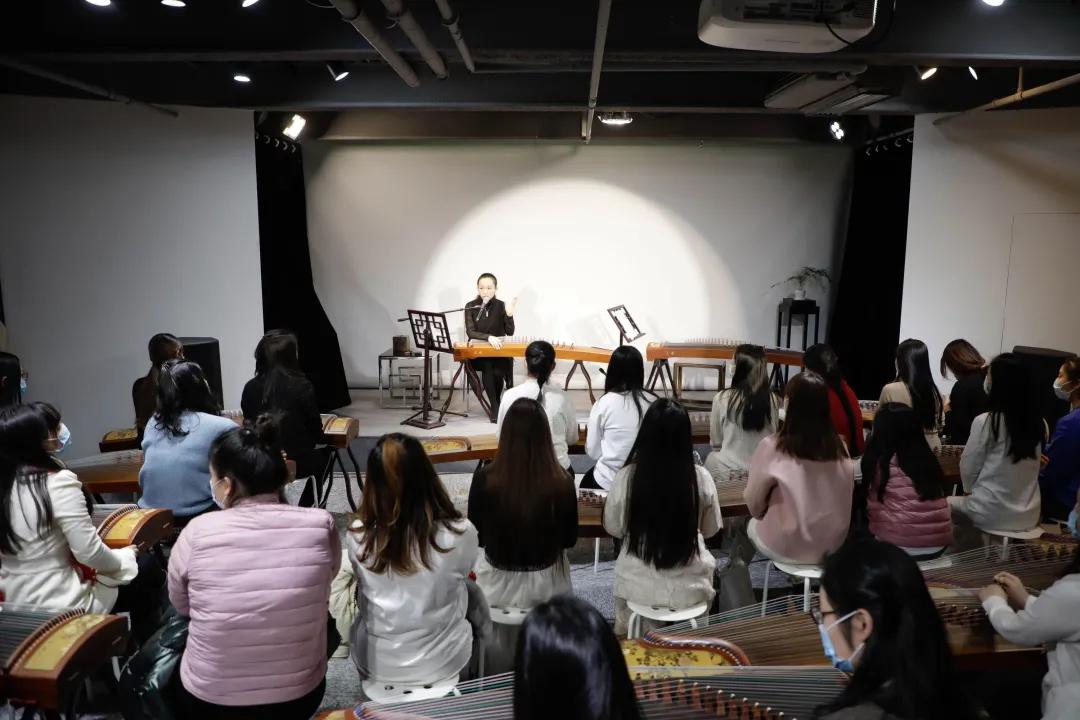 与岑佳蔚同台 为“筝”梦想发声 | 青春飞扬跨年晚会活动圆满收官(图10)