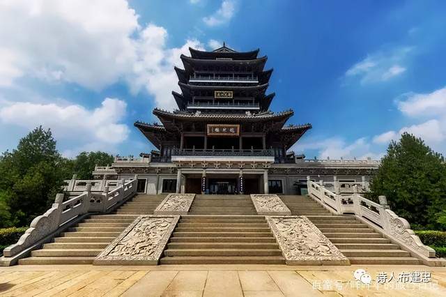 布建忠(小布丁):登大明湖超然楼