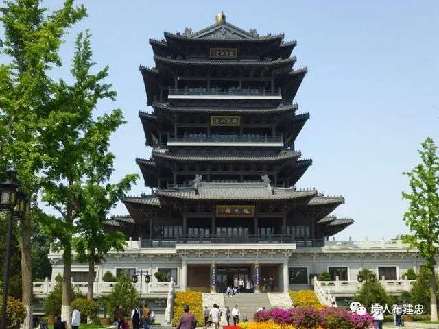 布建忠(小布丁):登大明湖超然楼(图2)