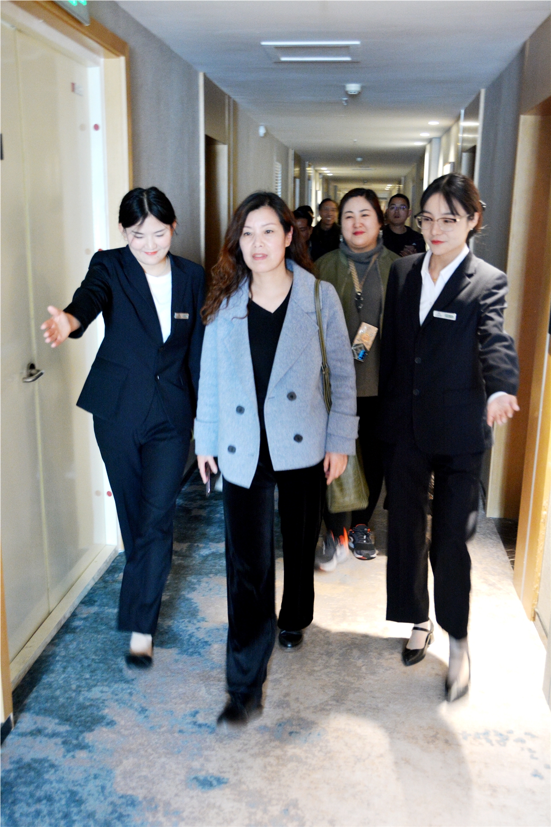 洛阳市旅游协会与太学府酒店围绕第39届牡丹花会接待交流座谈
