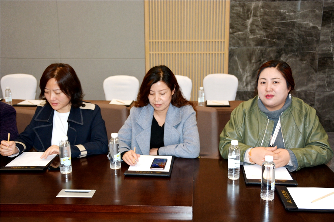 洛阳市旅游协会与太学府酒店围绕第39届牡丹花会接待交流座谈
