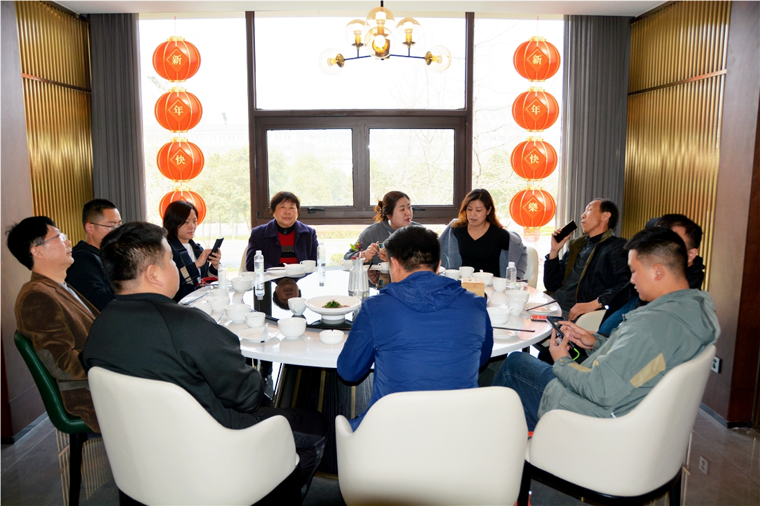 洛阳市旅游协会与太学府酒店围绕第39届牡丹花会接待交流座谈