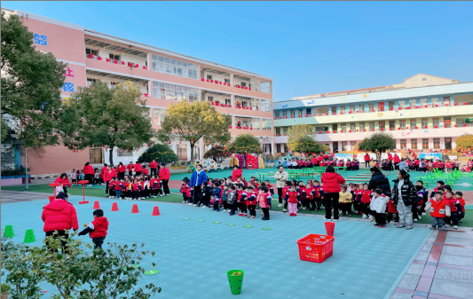 童心童梦 相约冬奥——湖北武穴梅川镇中心幼儿园举行第七届幼儿运动会!(图16)